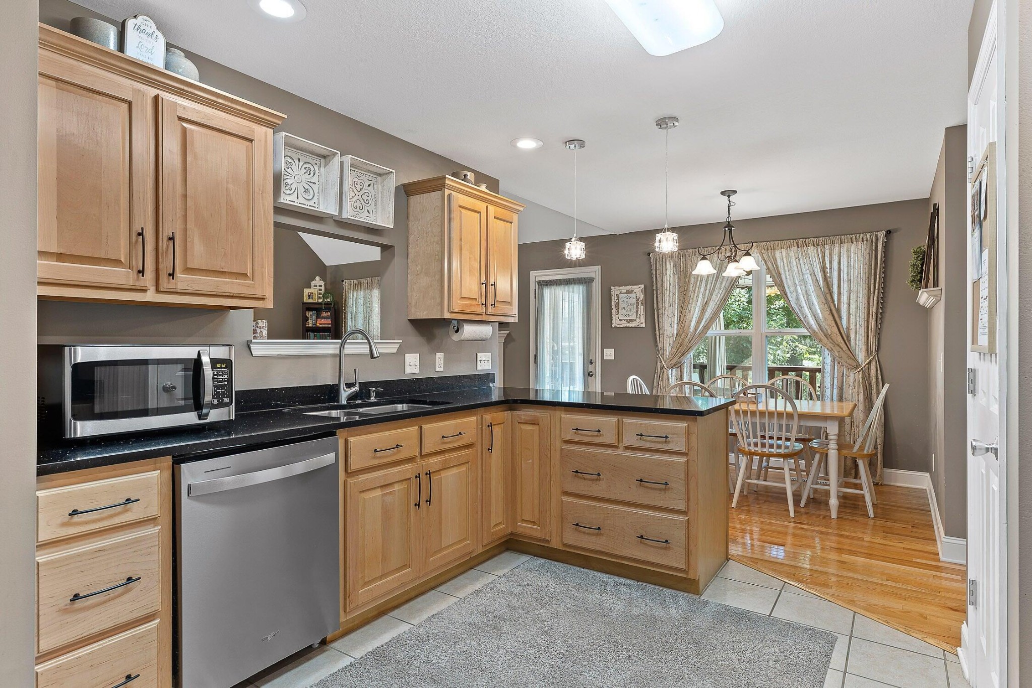 42 Willowbrook Drive Property Photo 7