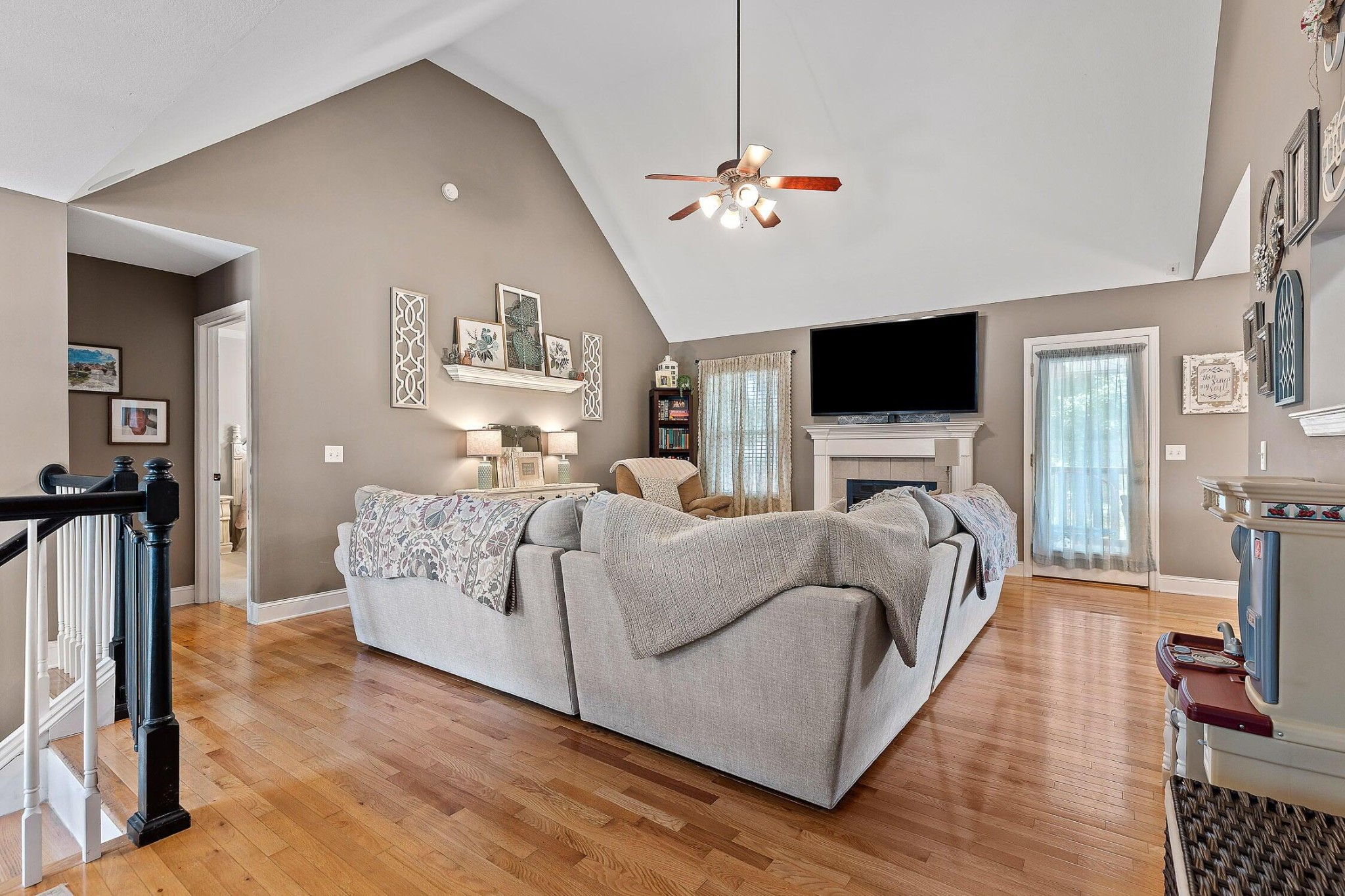 42 Willowbrook Drive Property Photo 14
