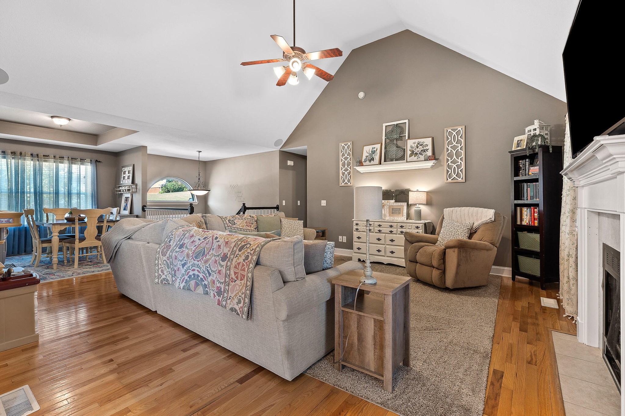 42 Willowbrook Drive Property Photo 15