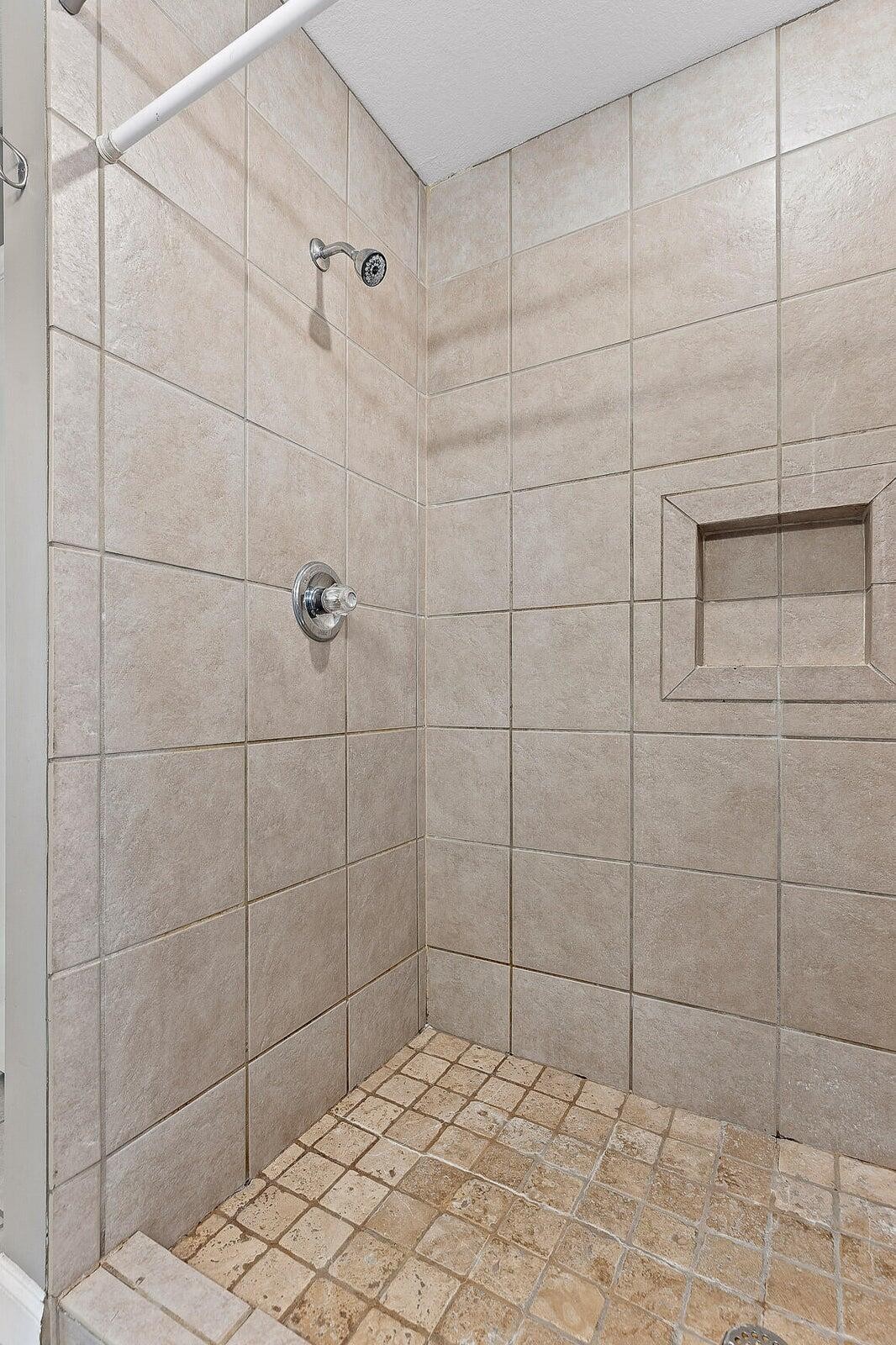 42 Willowbrook Drive Property Photo 21