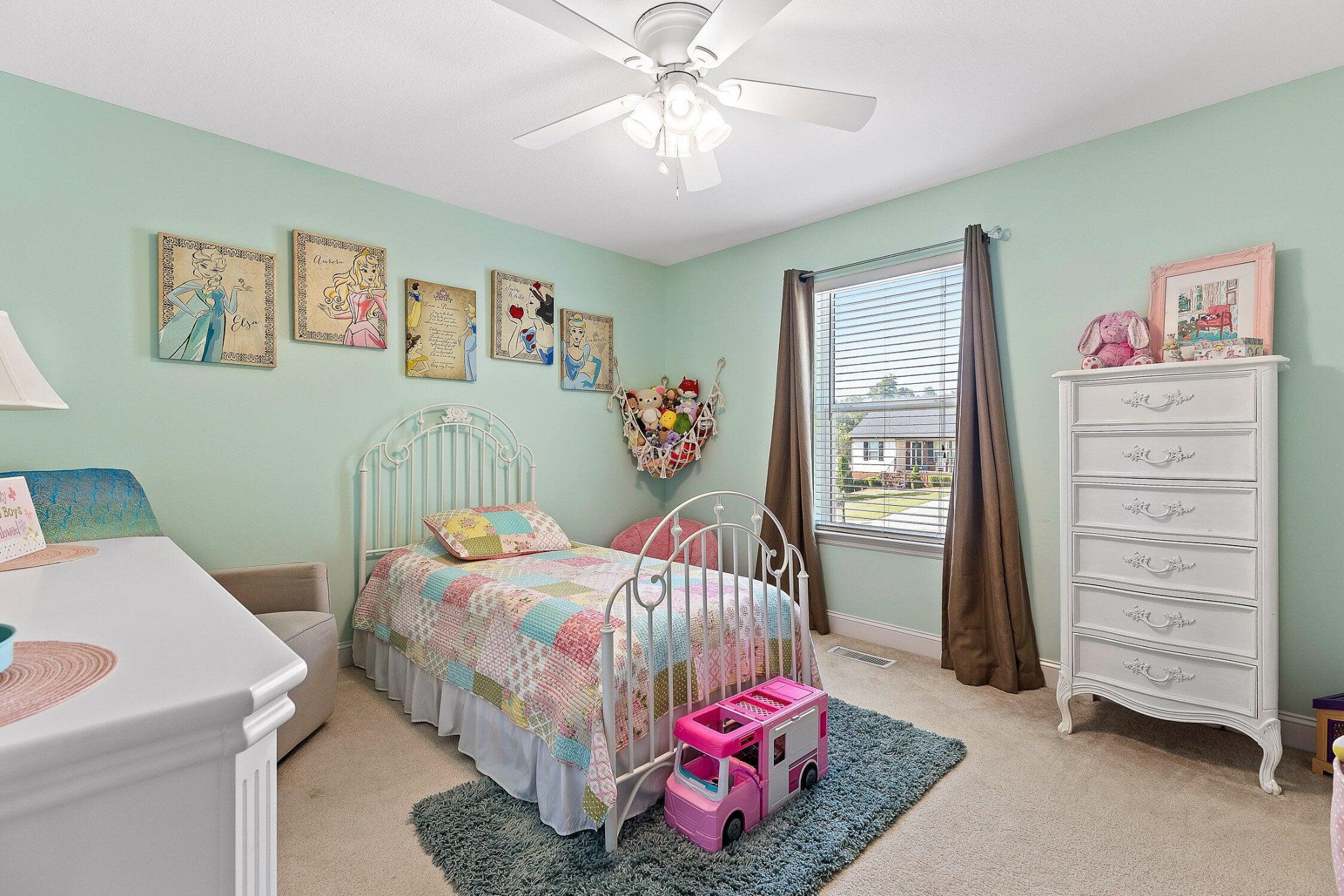 42 Willowbrook Drive Property Photo 22