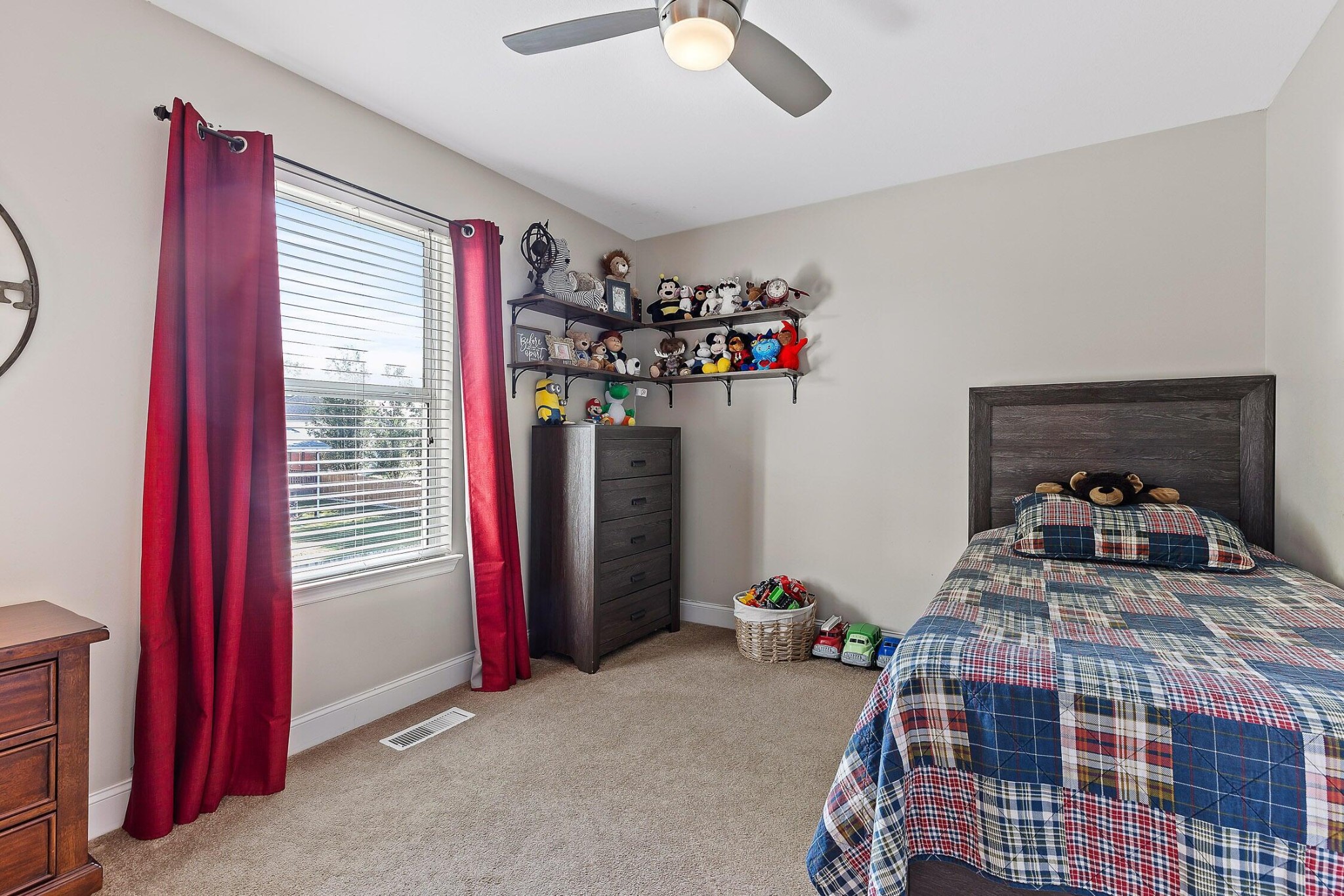 42 Willowbrook Drive Property Photo 24