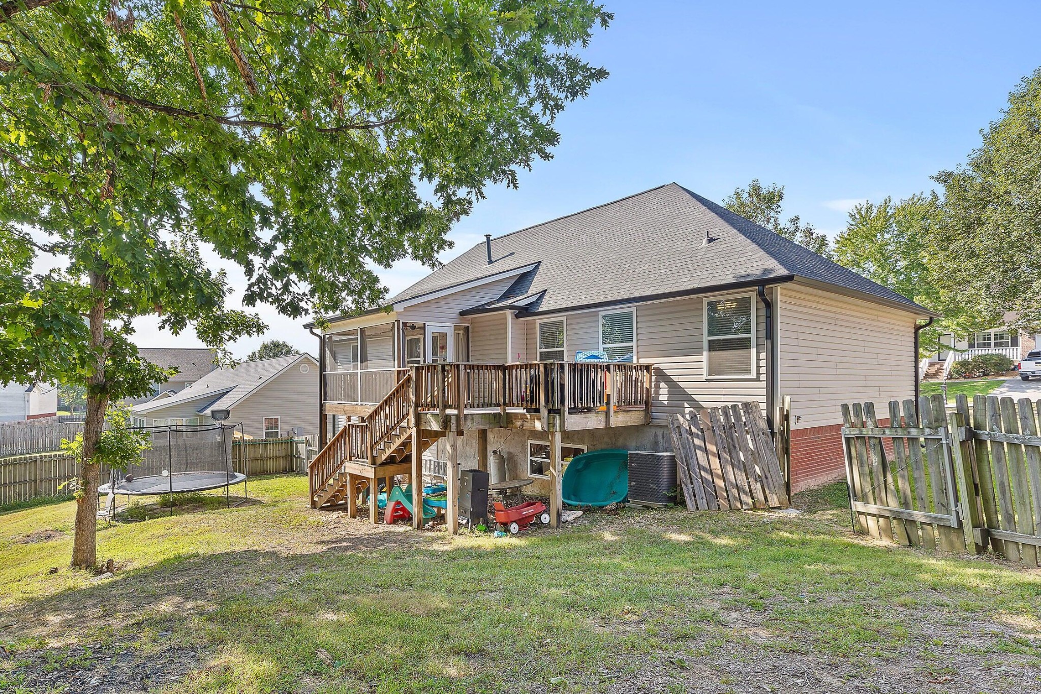 42 Willowbrook Drive Property Photo 31