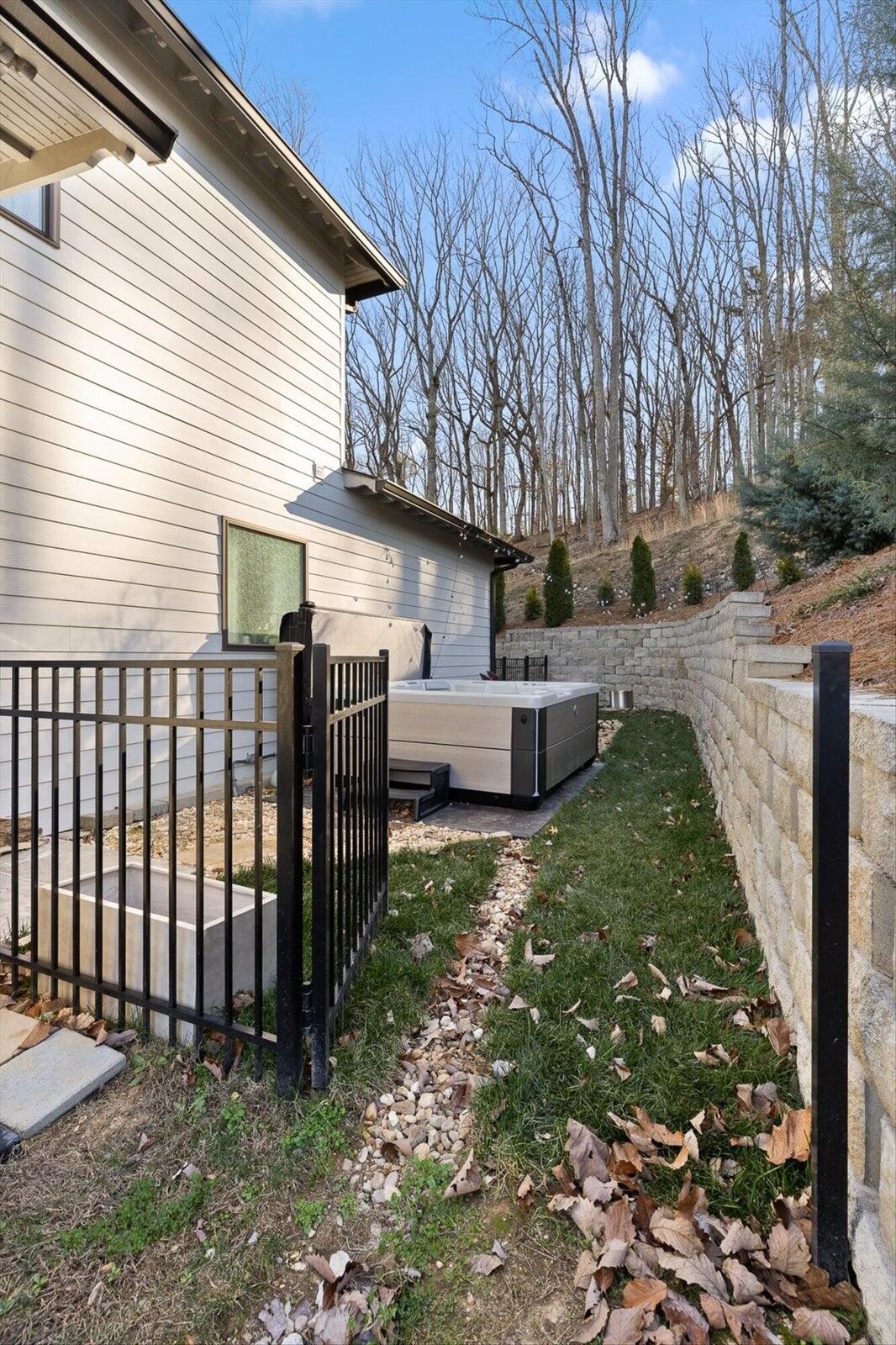 9962 Caseview Drive Property Photo 89