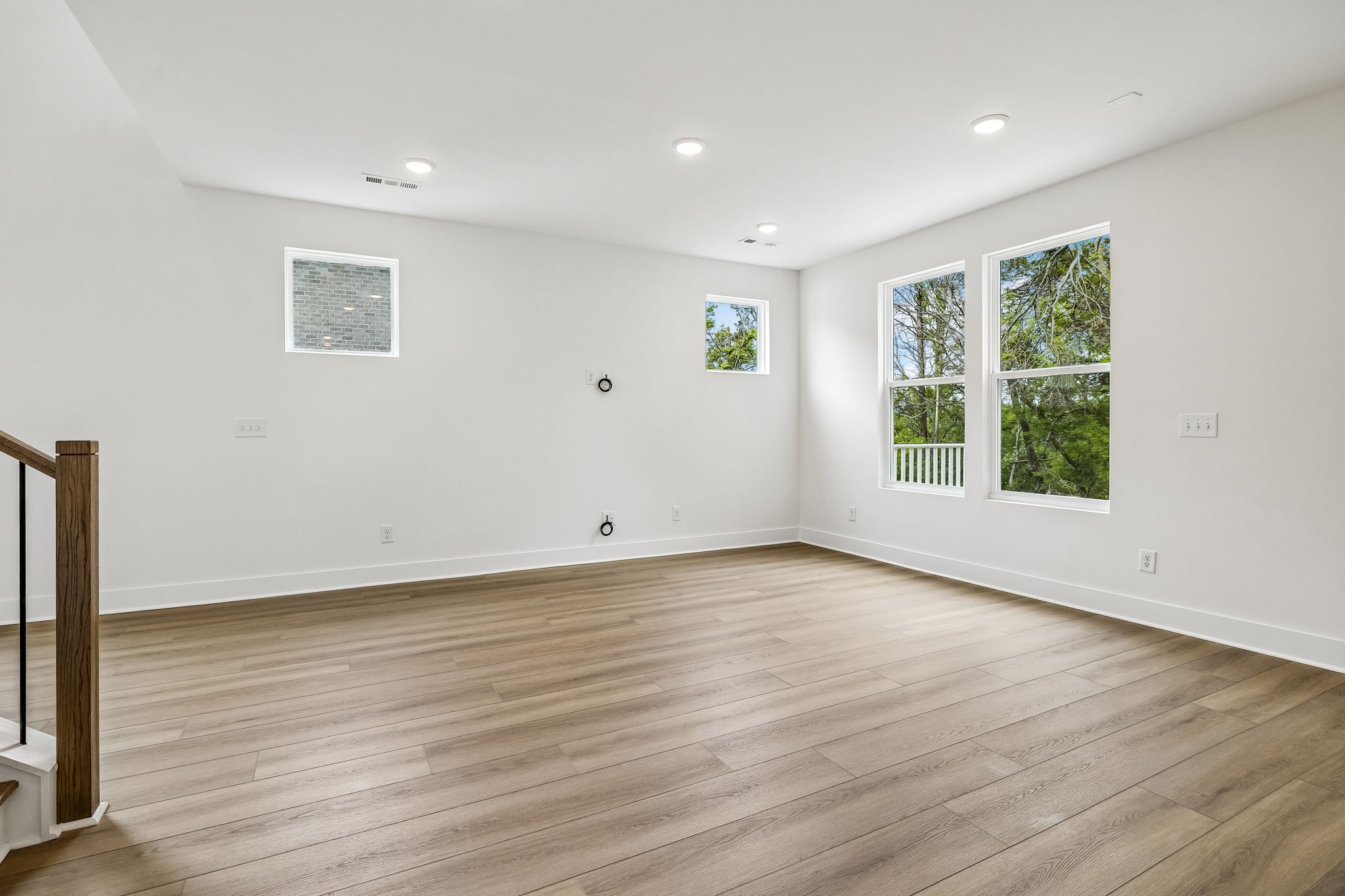 1174 Sydney Terrace Property Photo 7