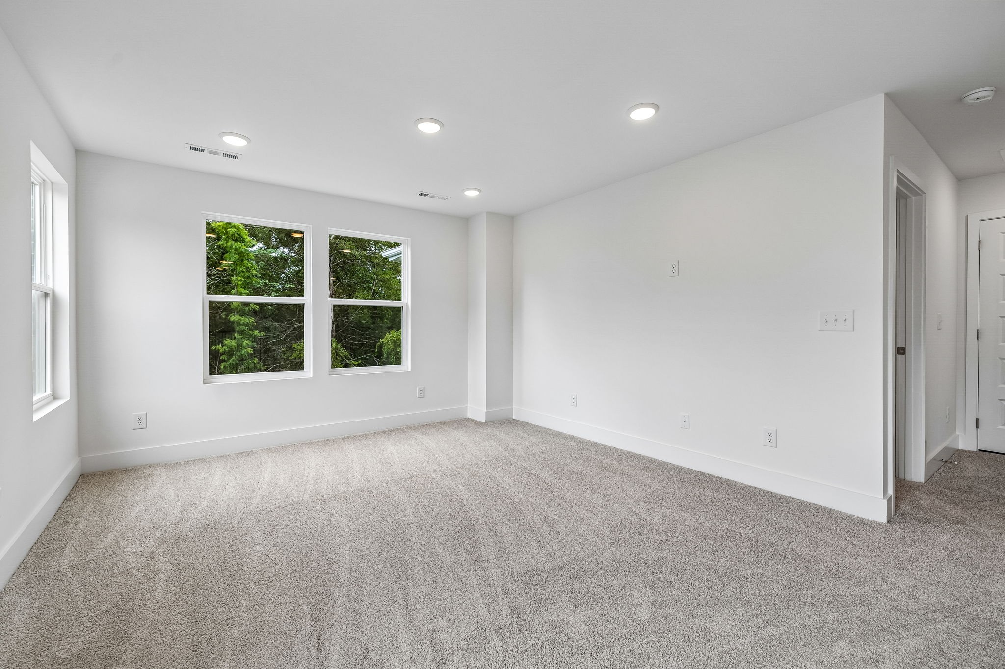 1174 Sydney Terrace Property Photo 37