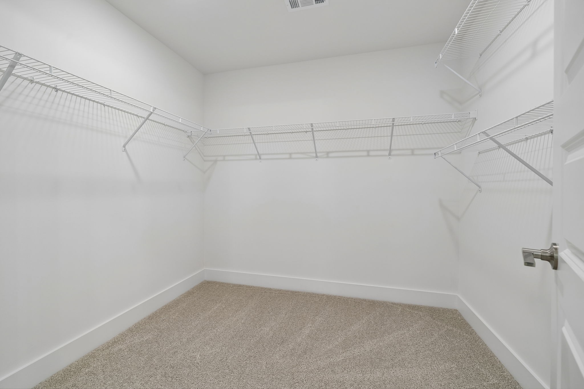 1174 Sydney Terrace Property Photo 45