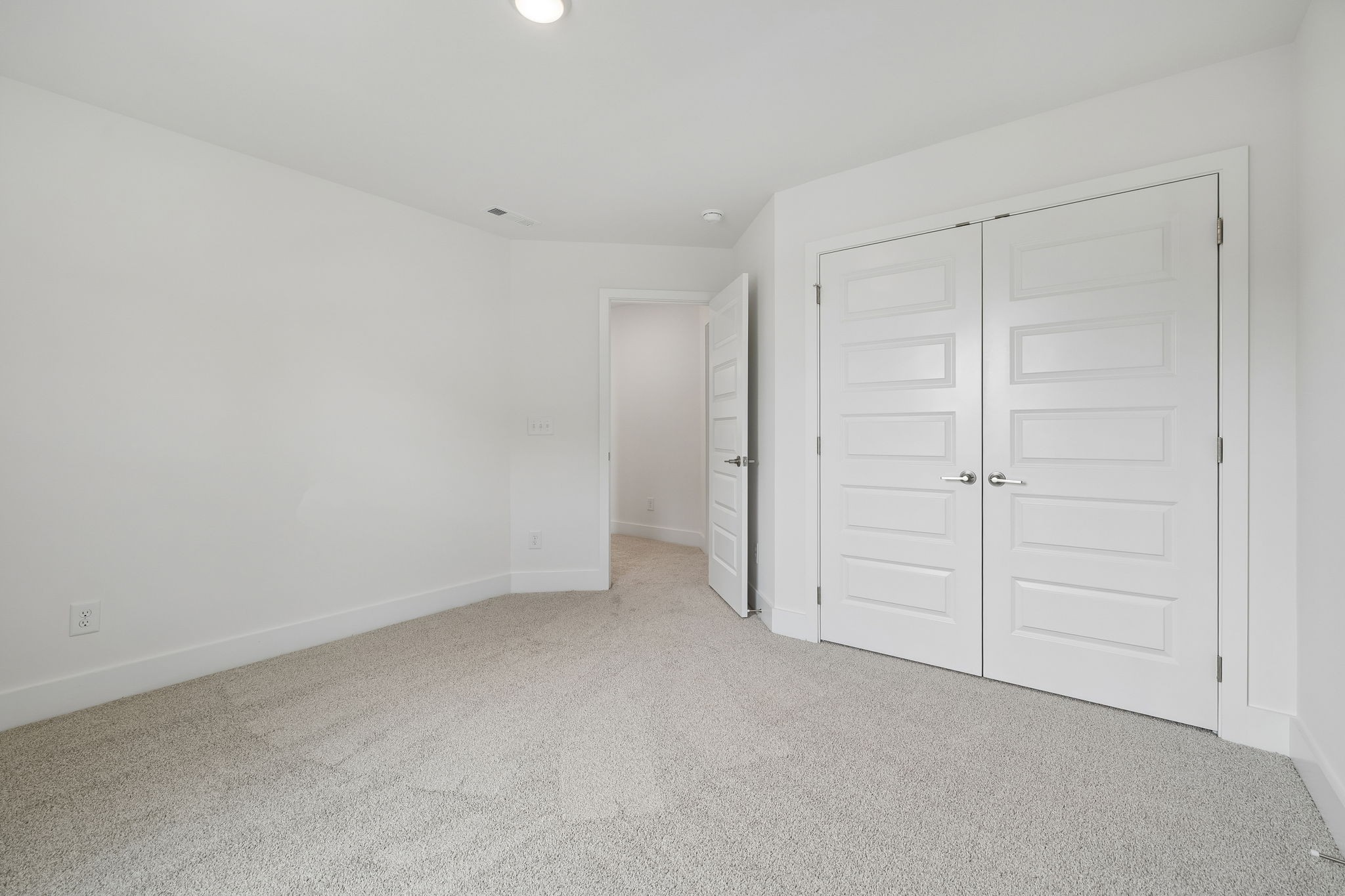 1174 Sydney Terrace Property Photo 52