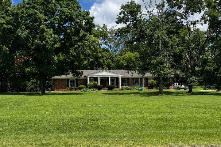 914 Waterswood Dr Property Photo 1