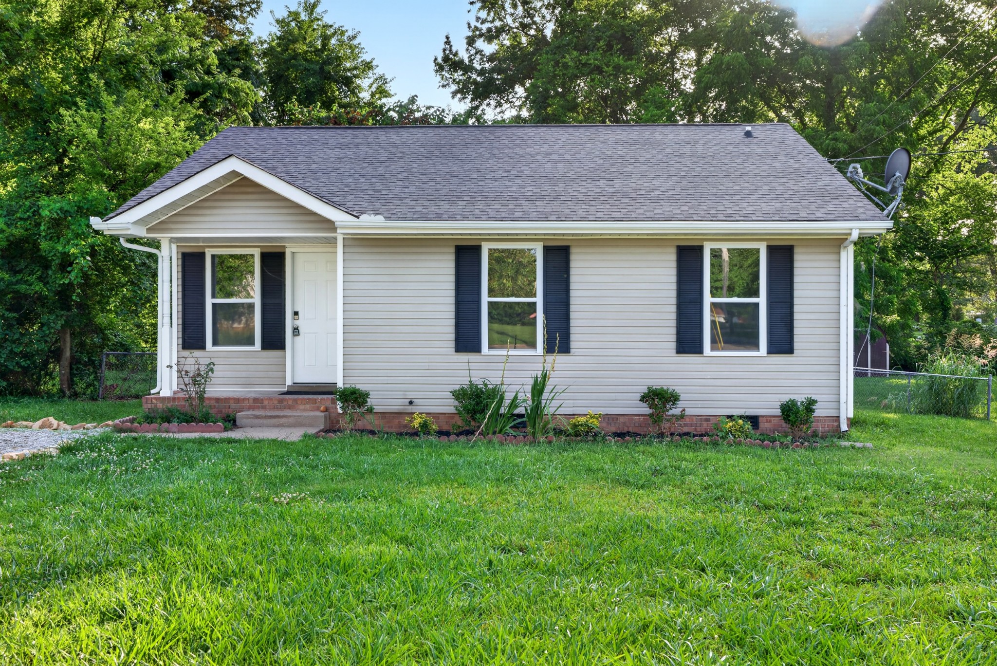 837 Princeton Cir Property Photo 1