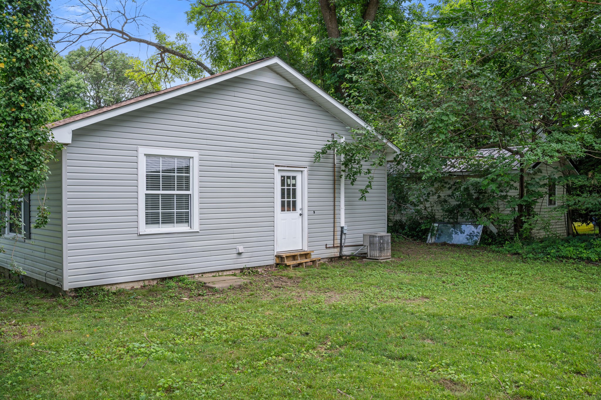 309 N Washington St Property Photo 37
