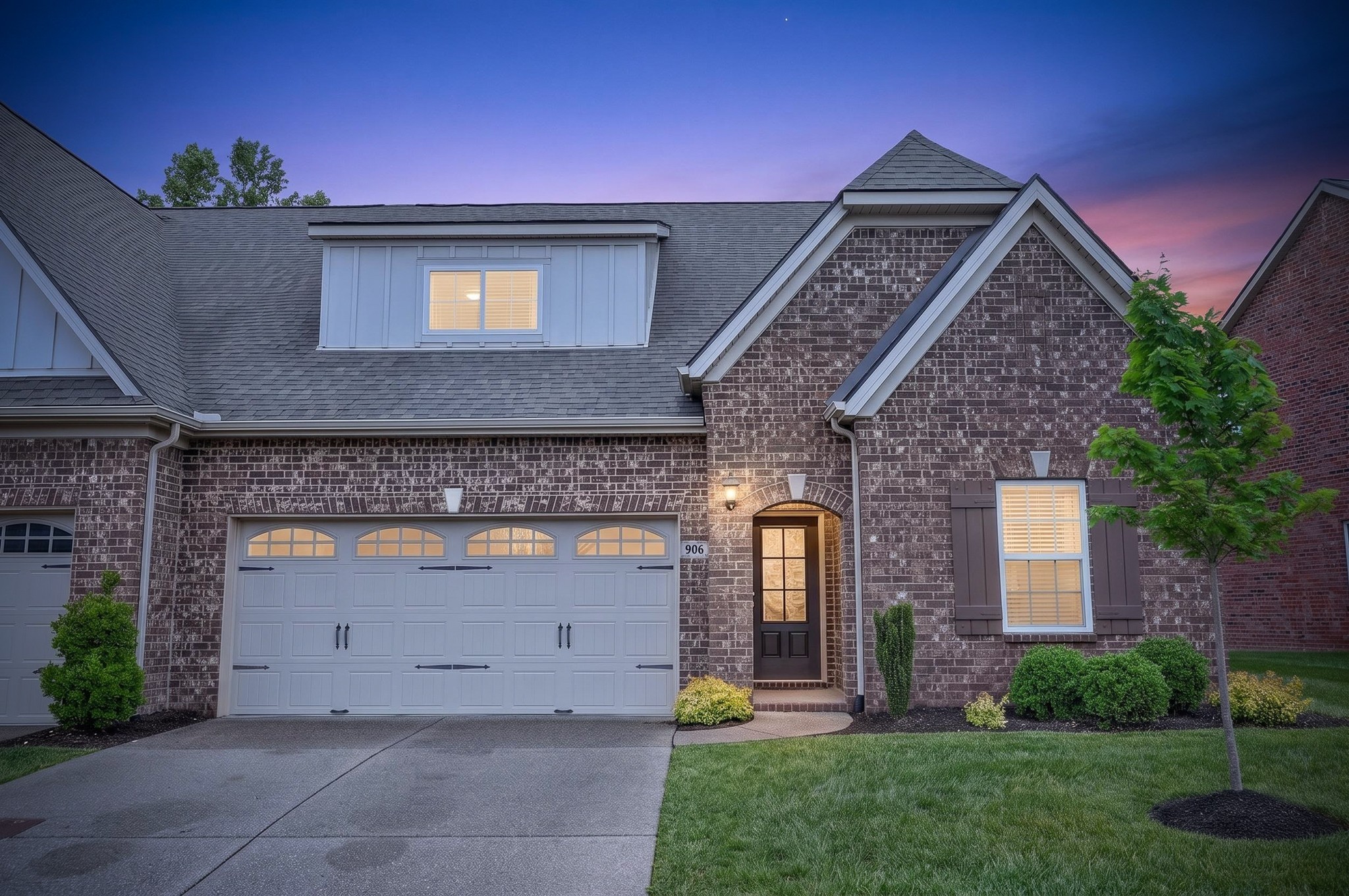 906 Meadowcrest Way Property Photo 1