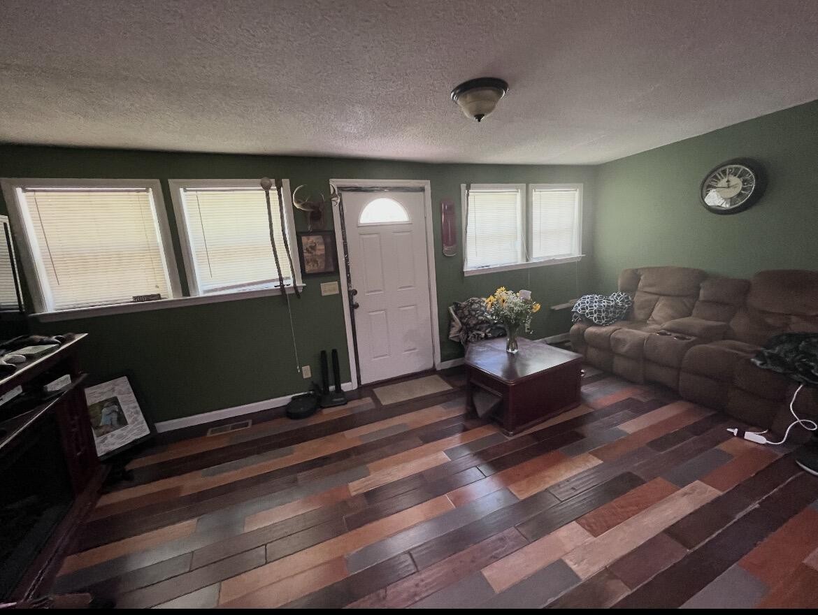 4062 Corinth Road Property Photo 4