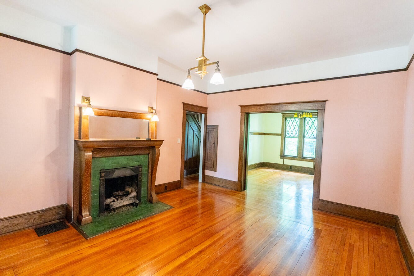 463 Centenary Avenue, Nw Property Photo 14