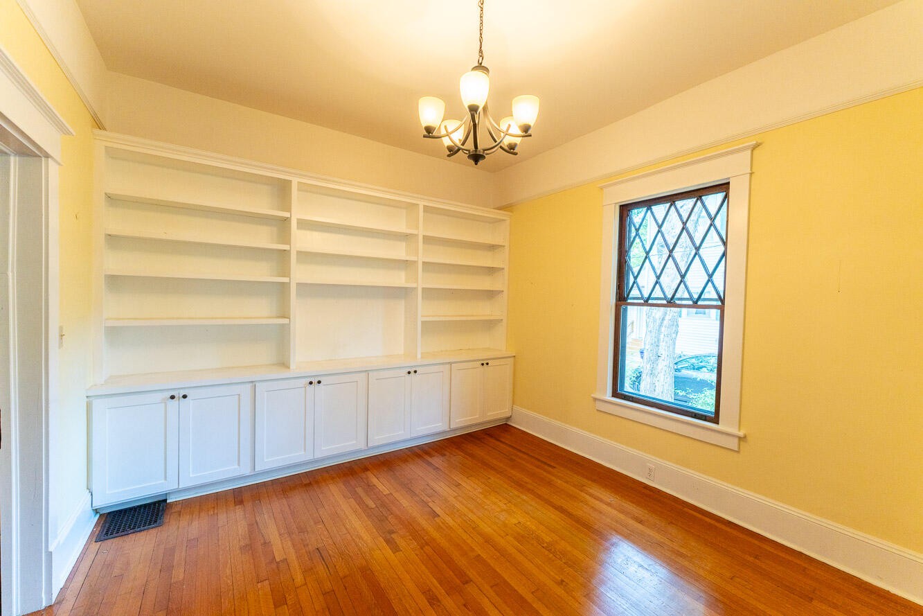 463 Centenary Avenue, Nw Property Photo 17