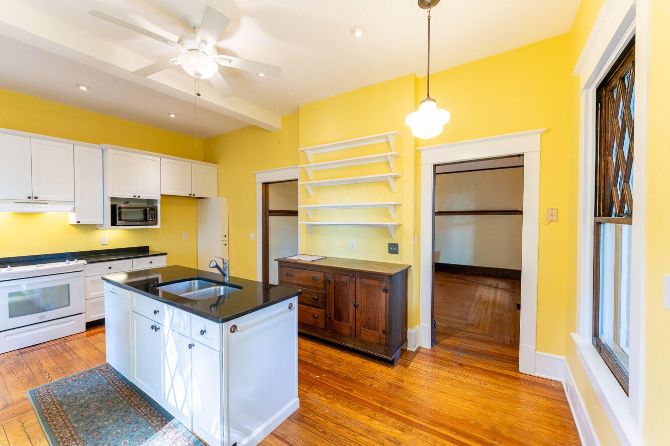 463 Centenary Avenue, Nw Property Photo 29