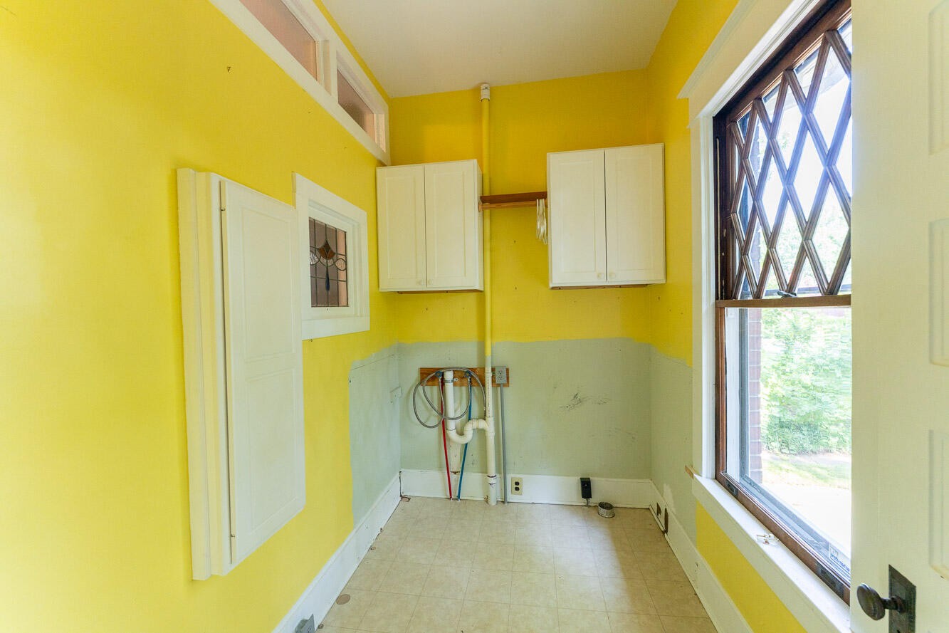 463 Centenary Avenue, Nw Property Photo 31