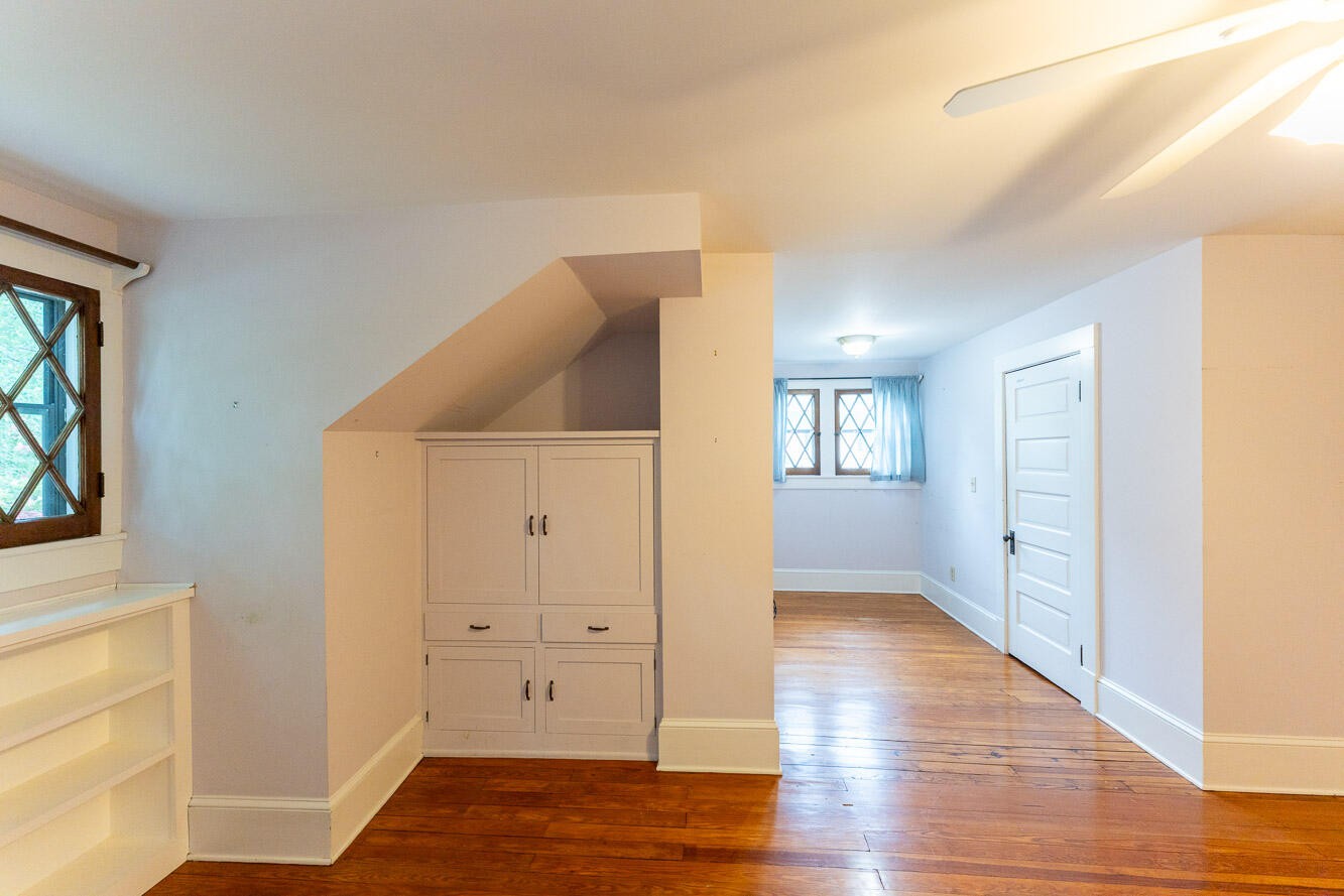 463 Centenary Avenue, Nw Property Photo 35