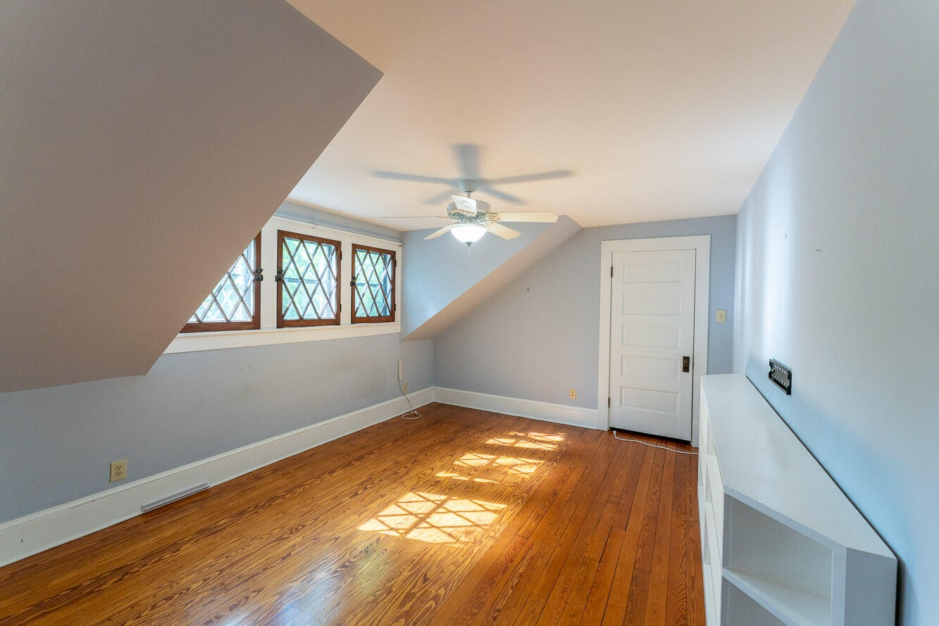 463 Centenary Avenue, Nw Property Photo 37