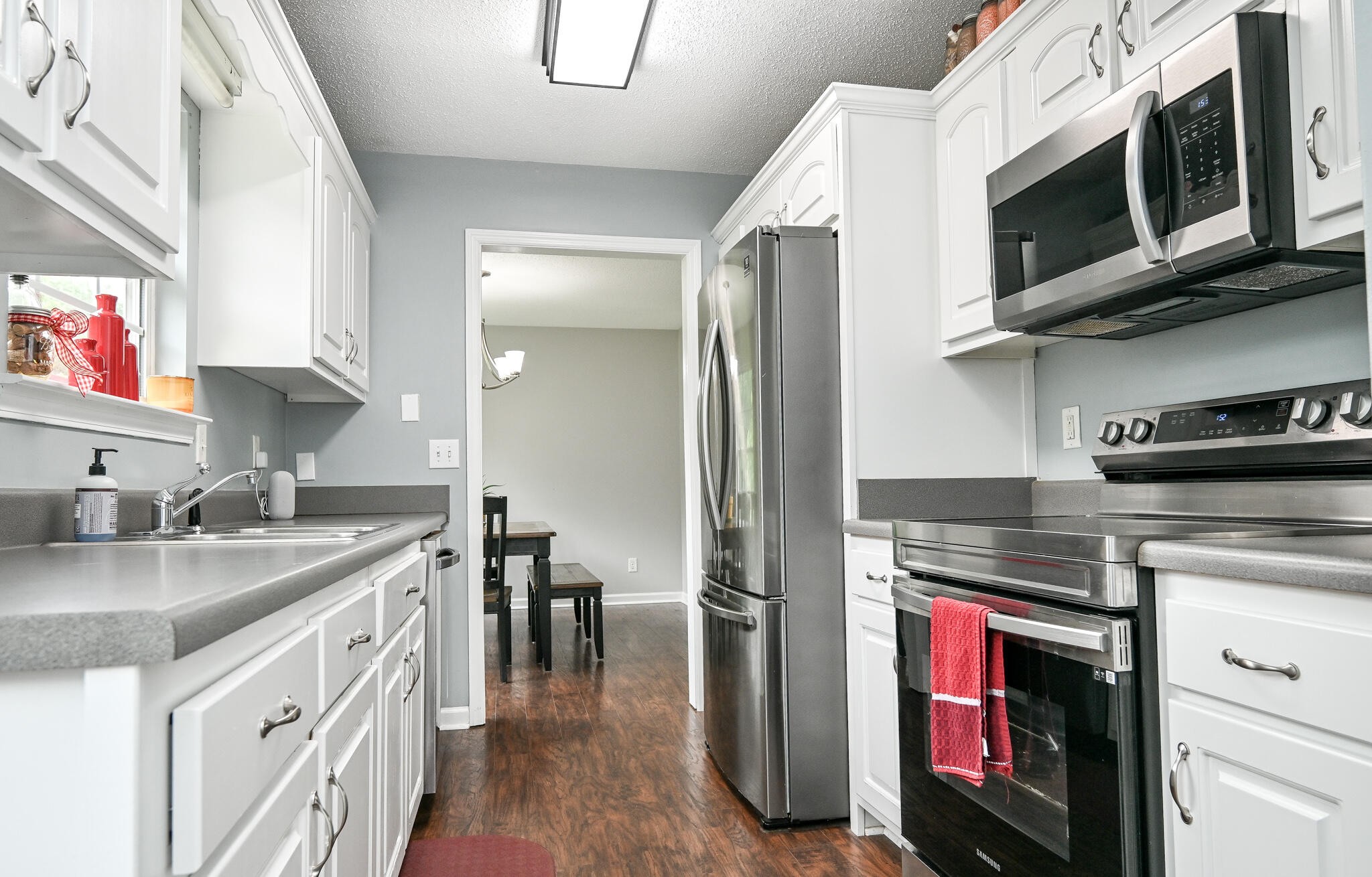 2214 N Fork Drive Property Photo 16