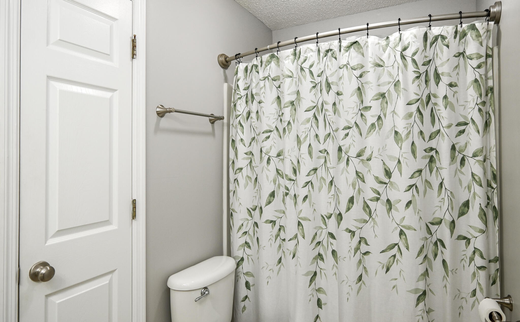 2214 N Fork Drive Property Photo 24