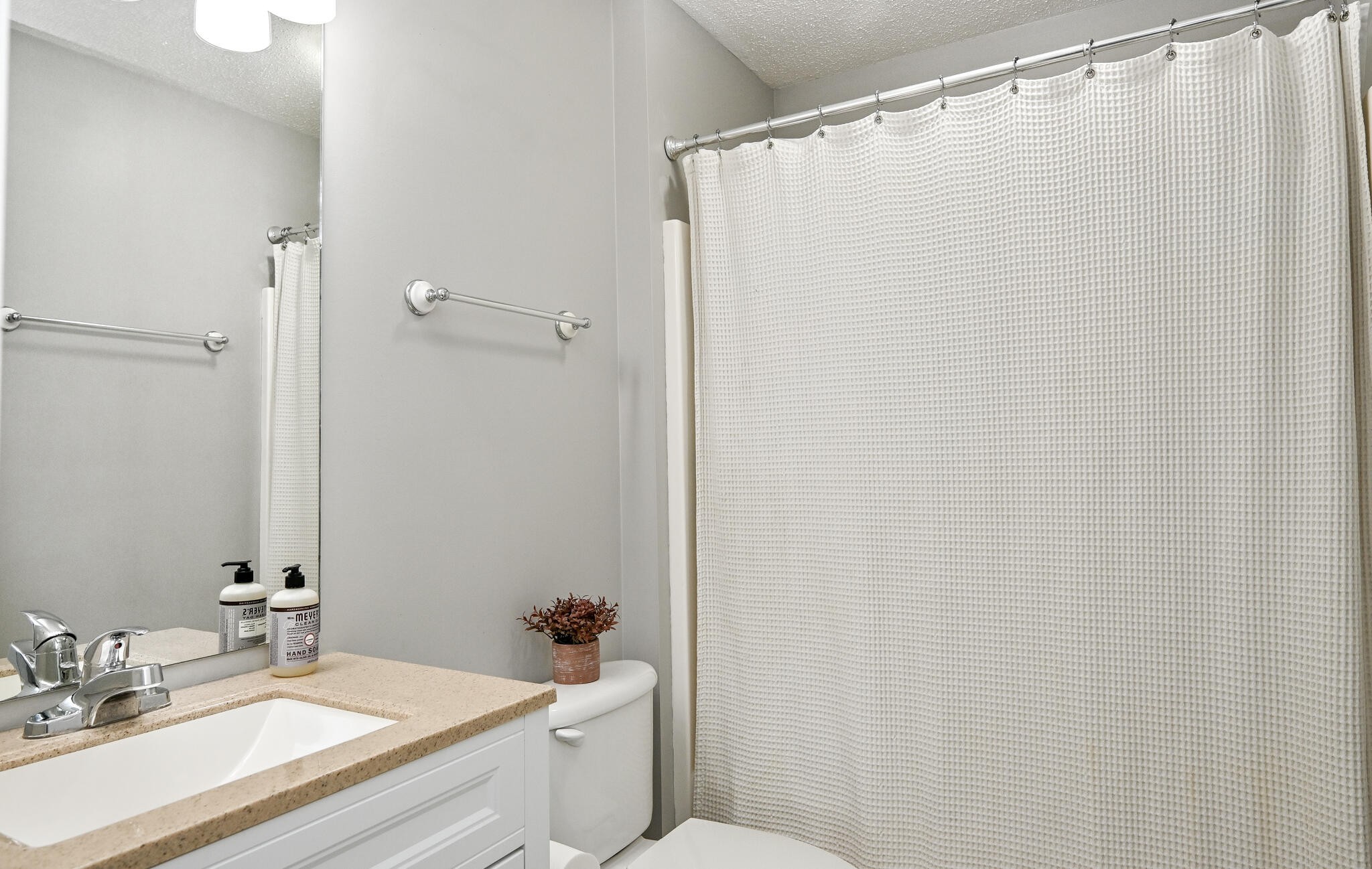 2214 N Fork Drive Property Photo 26