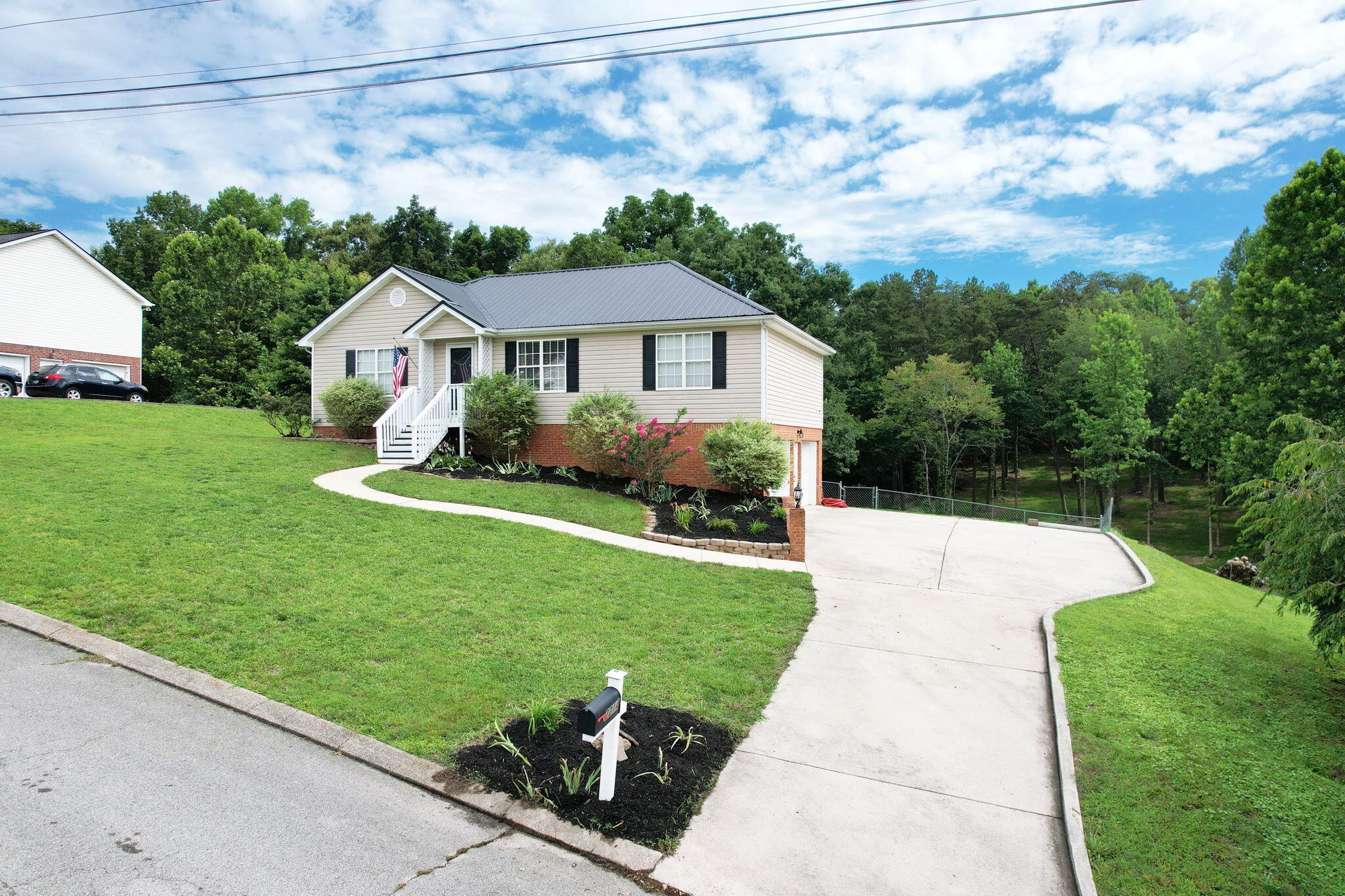 2214 N Fork Drive Property Photo 43