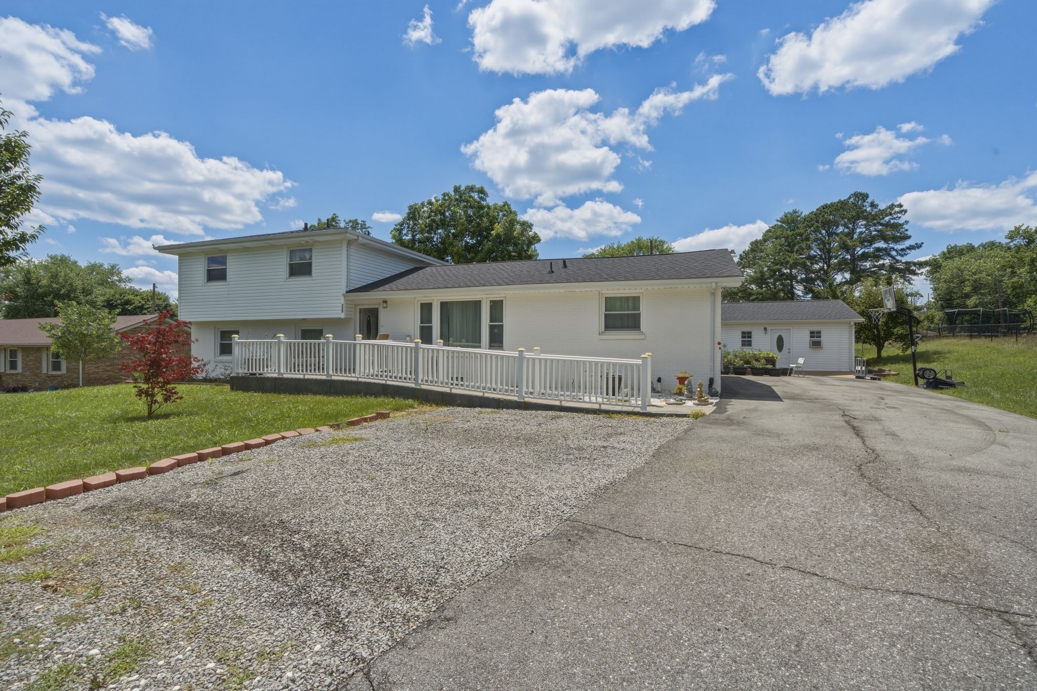 328 Kimbrough Rd Property Photo 1