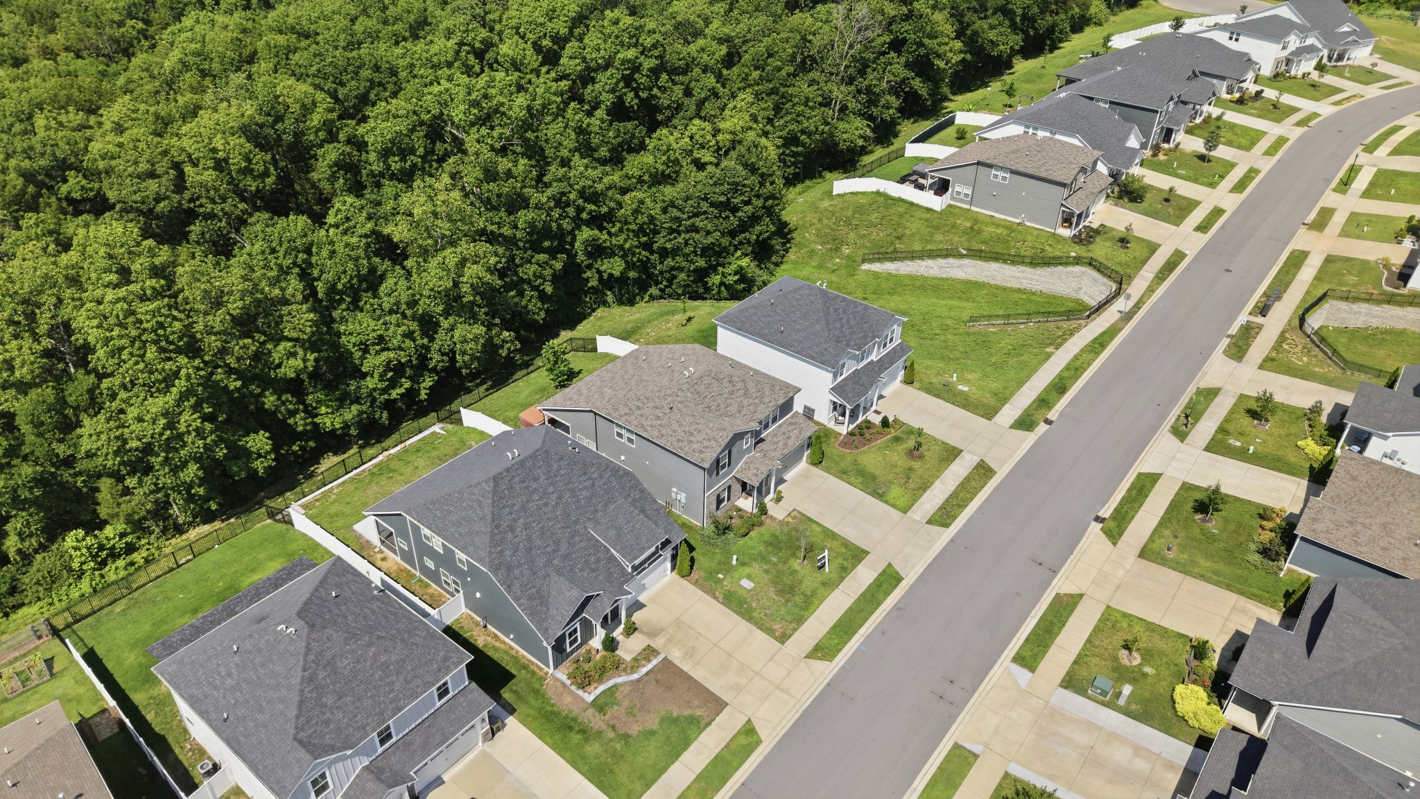 1078 Holland Ridge Way Property Photo 22