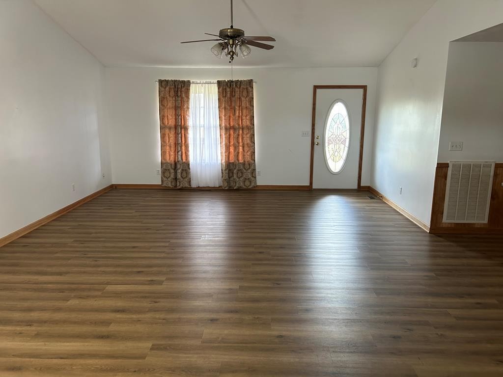 12343 Griffith Road Property Photo 4