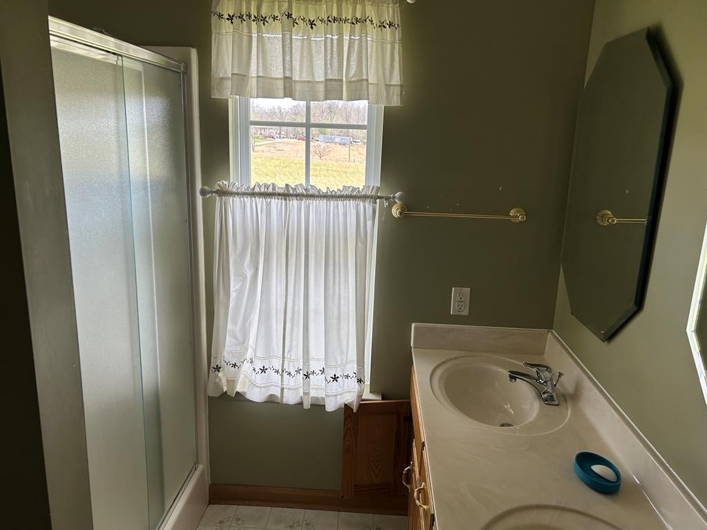 12343 Griffith Road Property Photo 8