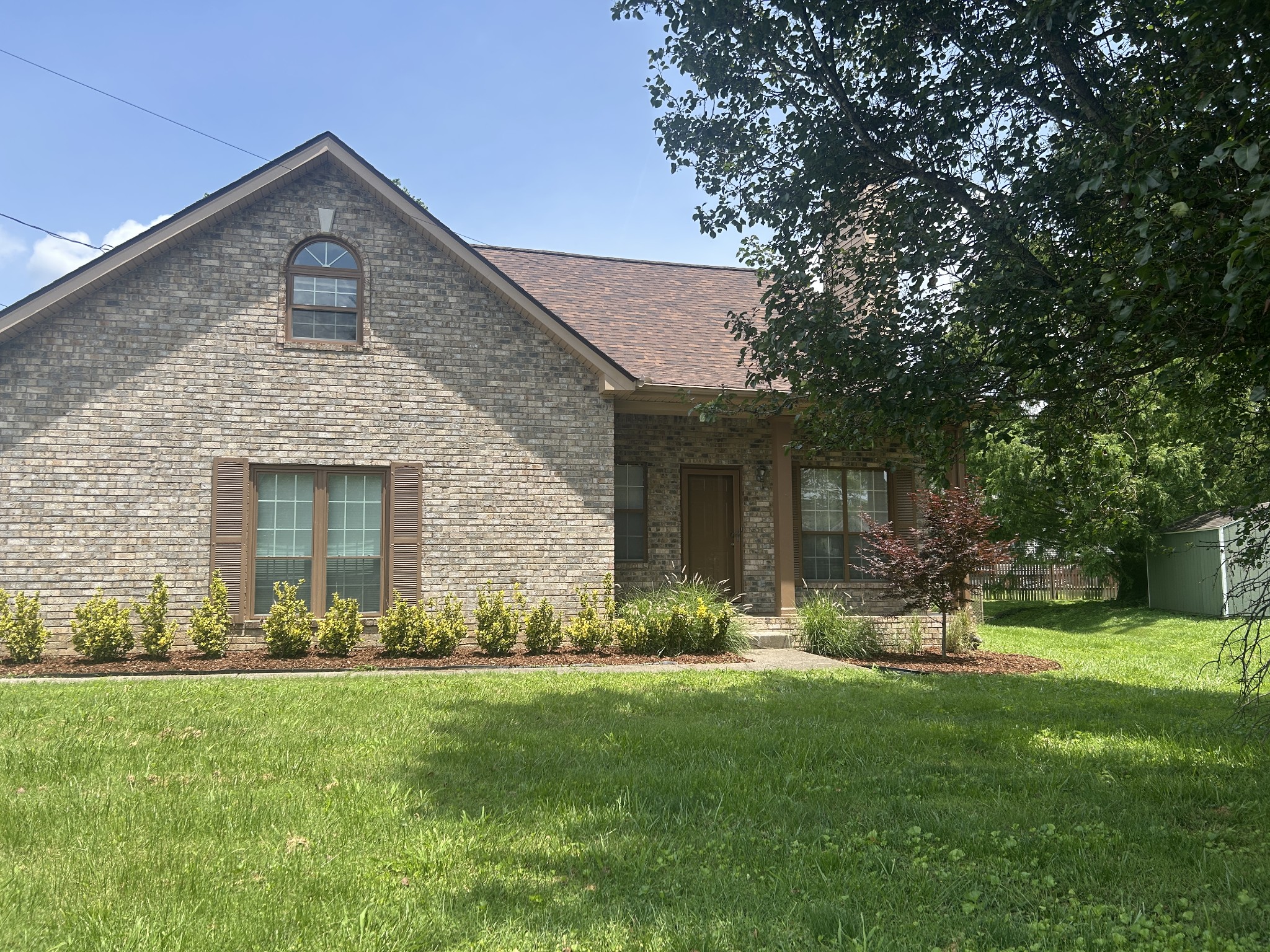 106 Elkmont Pl Property Photo 2