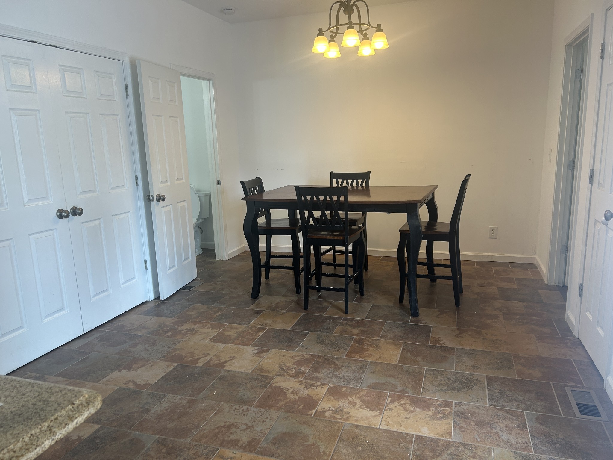 106 Elkmont Pl Property Photo 17