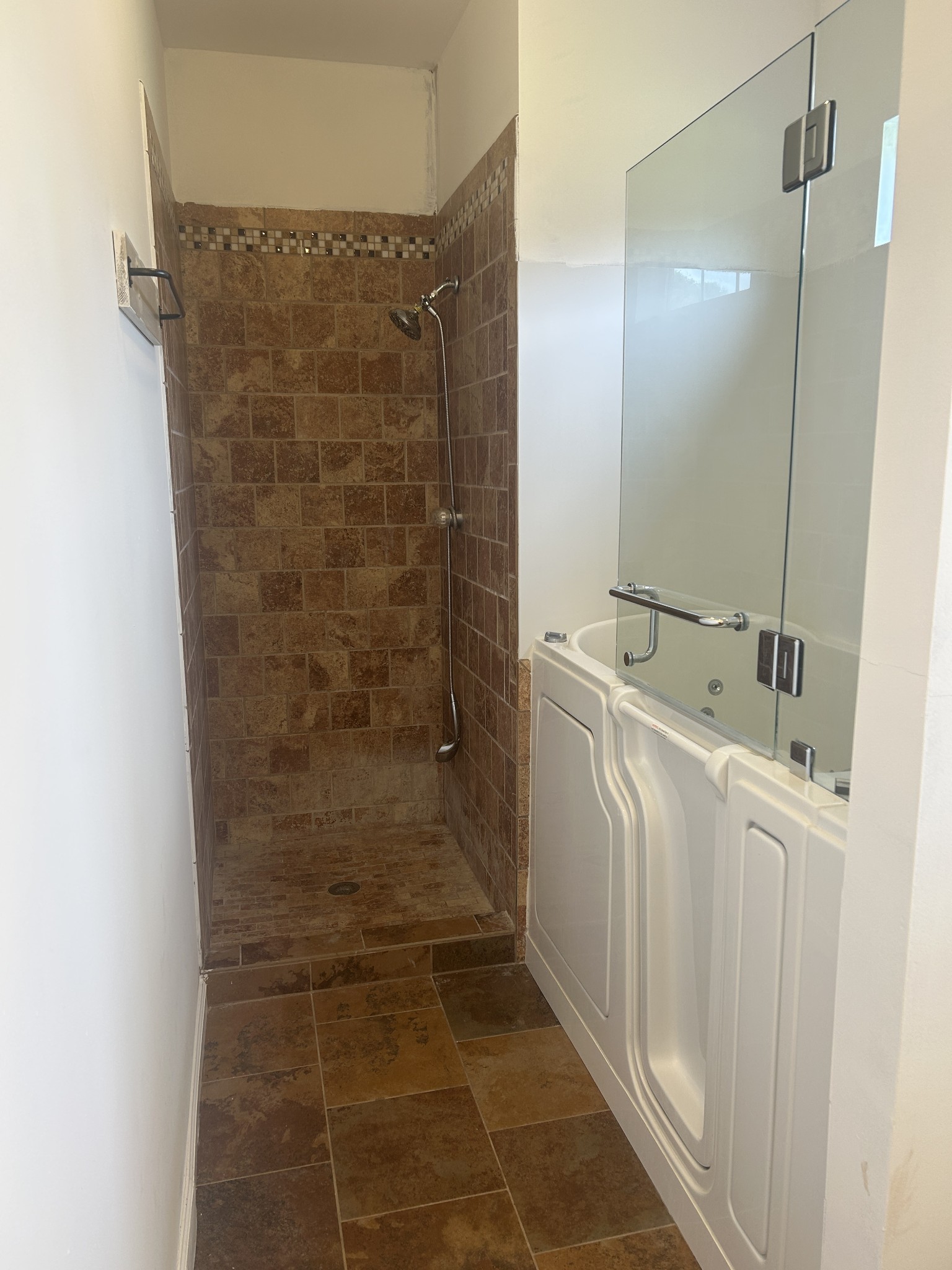 106 Elkmont Pl Property Photo 22