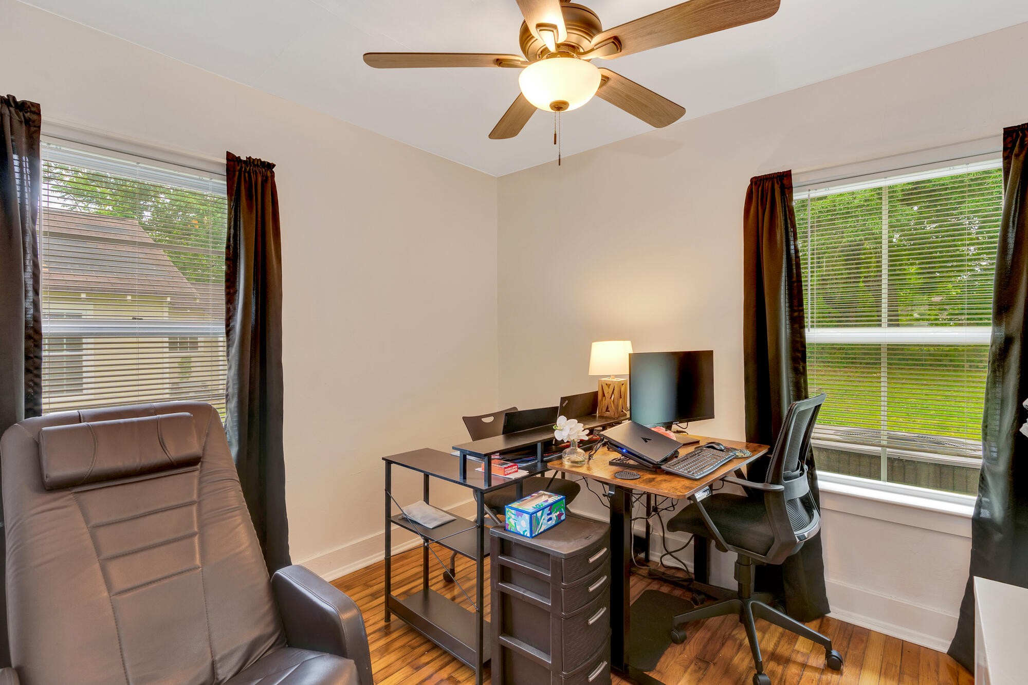 5354 Greenbriar Road Property Photo 10