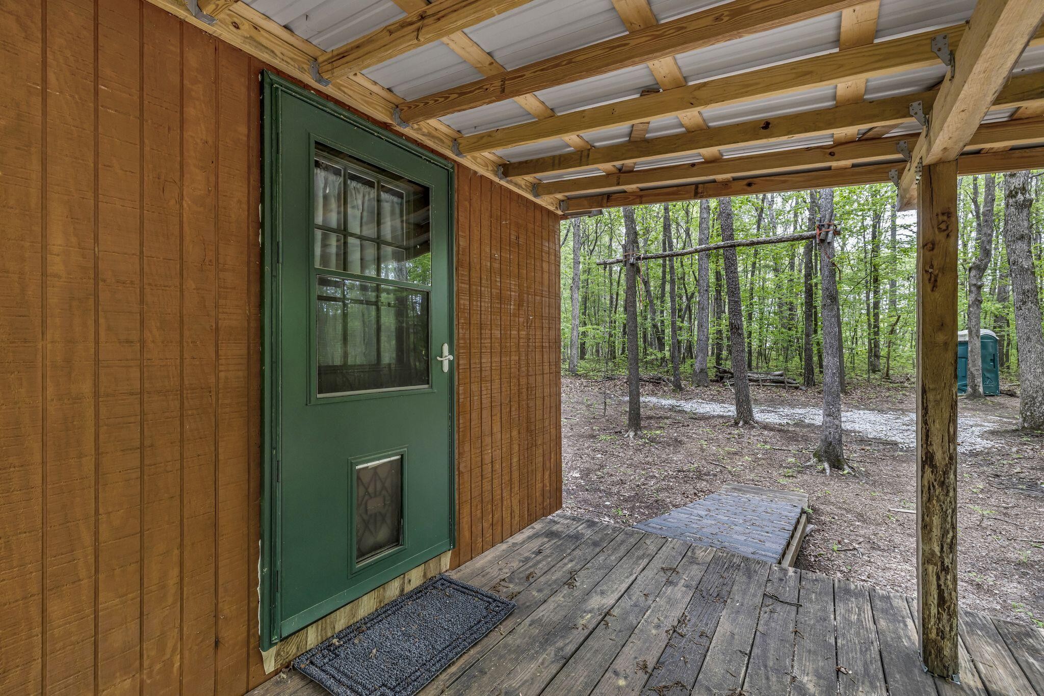 1034 Gadsden Way Property Photo 11