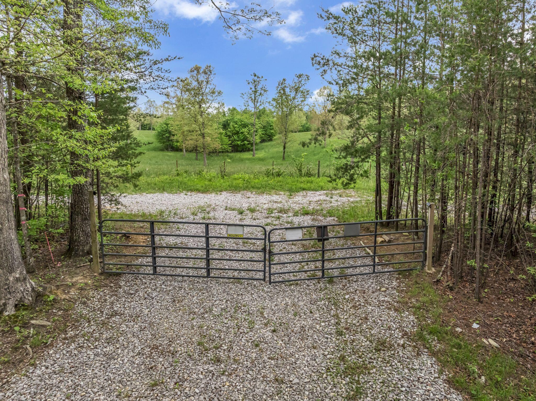 1034 Gadsden Way Property Photo 19