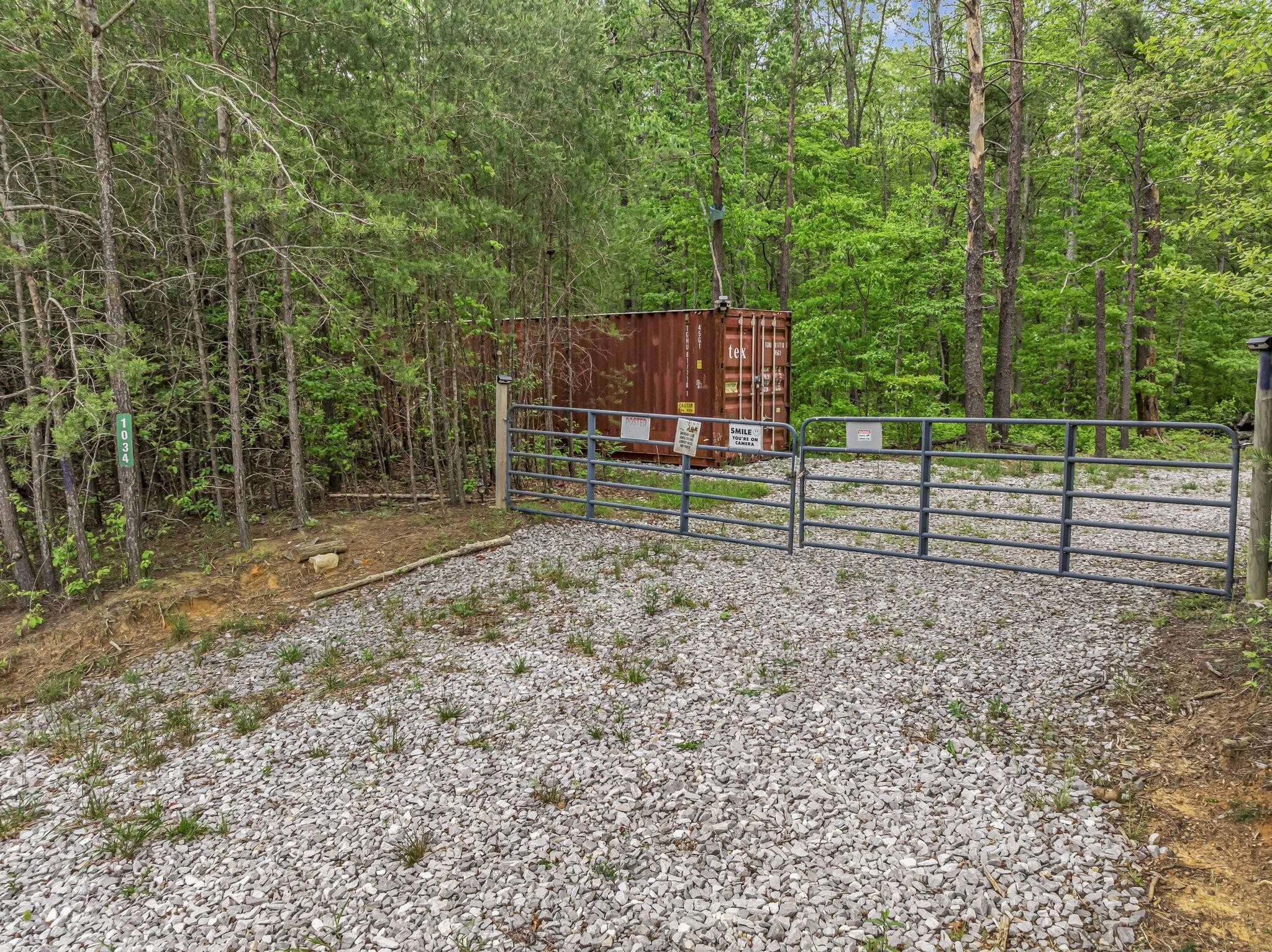 1034 Gadsden Way Property Photo 28