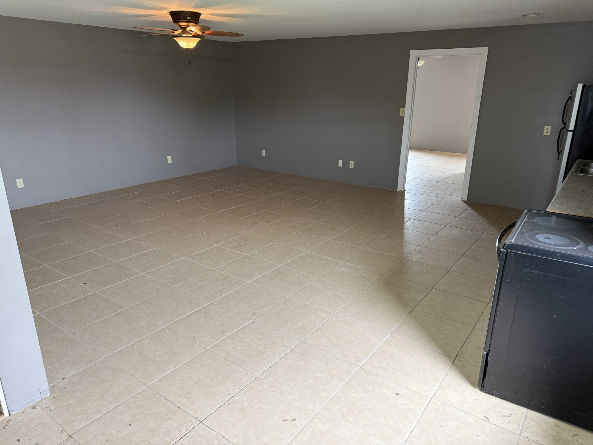 2104 Ruth St Property Photo 12
