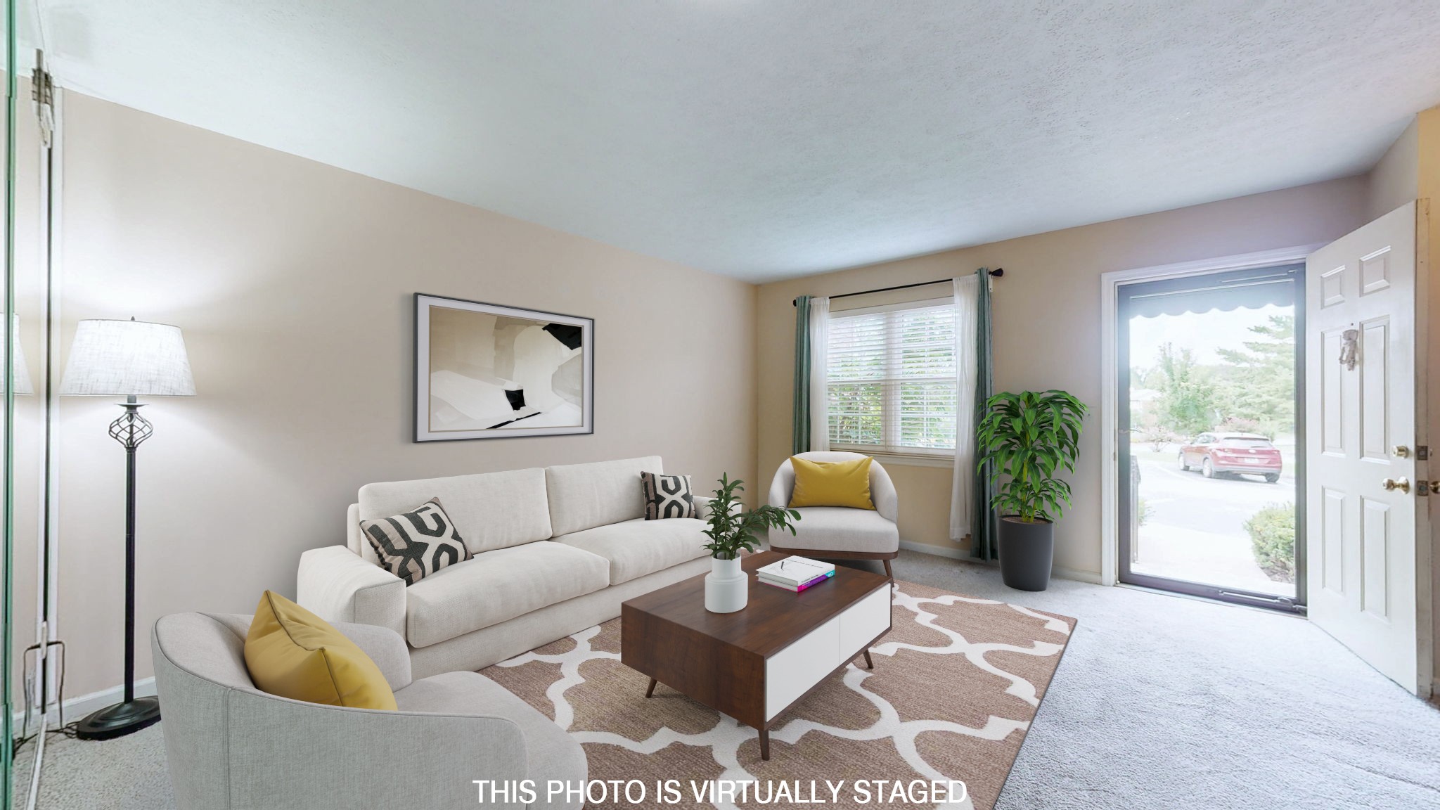 102 Thistle Ln Property Photo 6