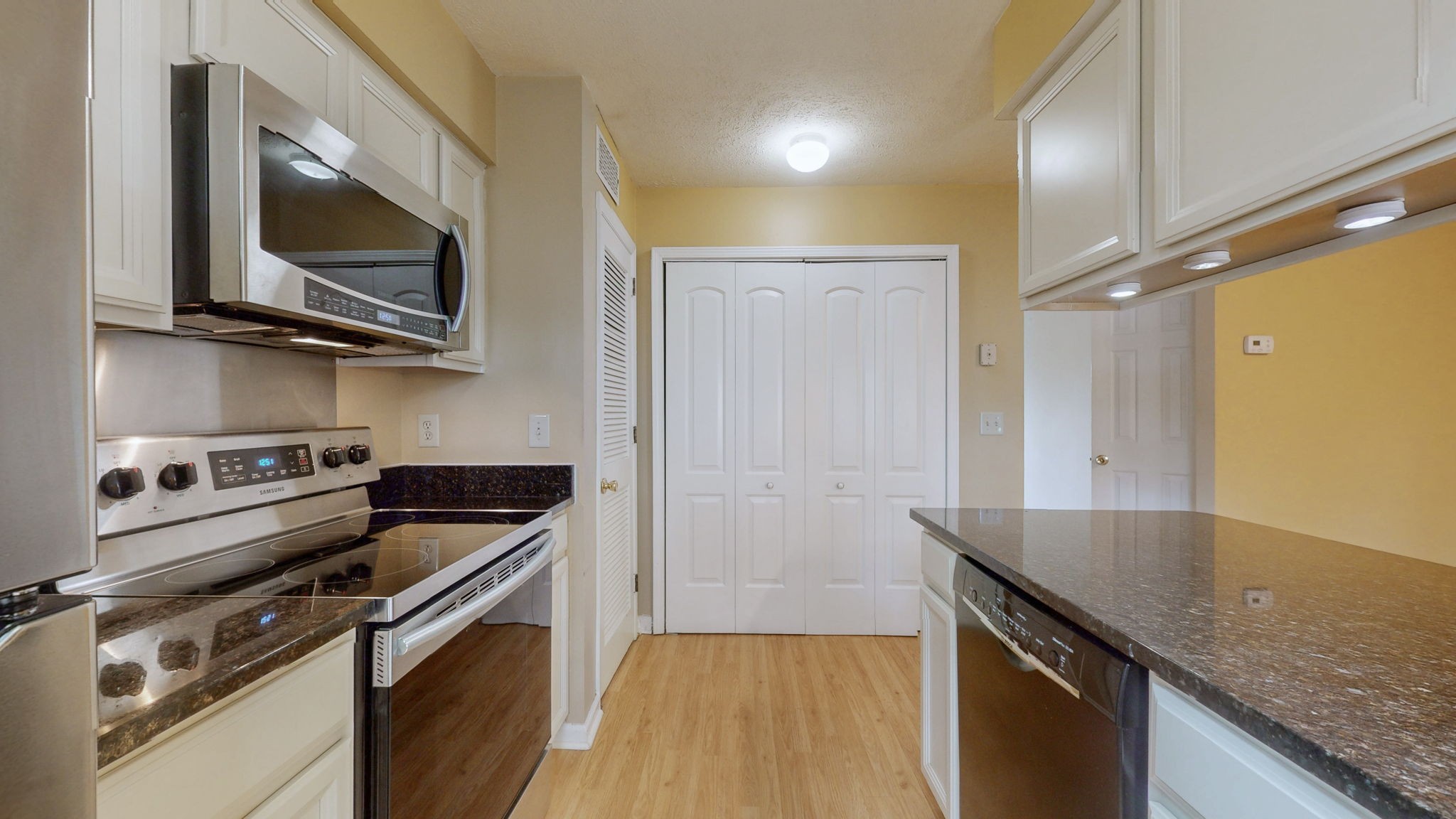 102 Thistle Ln Property Photo 12
