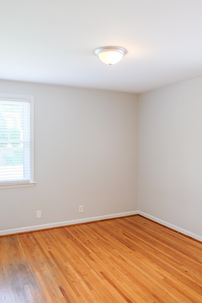 2804 Valley Rd Property Photo 6