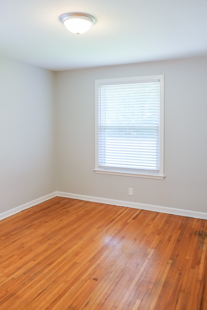 2804 Valley Rd Property Photo 8