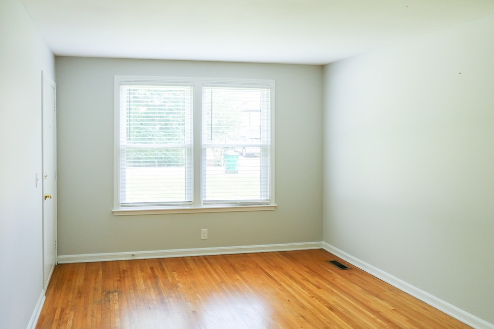 2804 Valley Rd Property Photo 9