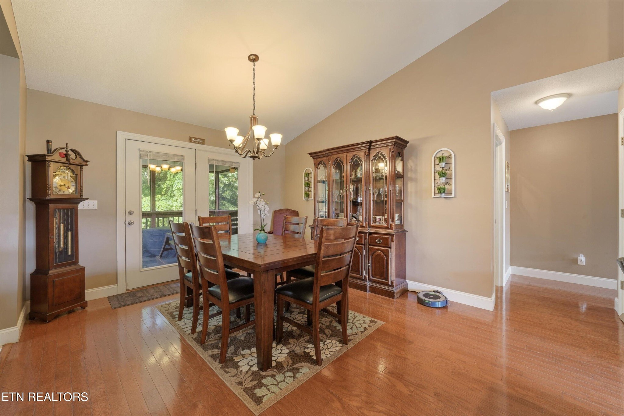 4094 Mountain Vista Rd Property Photo 12