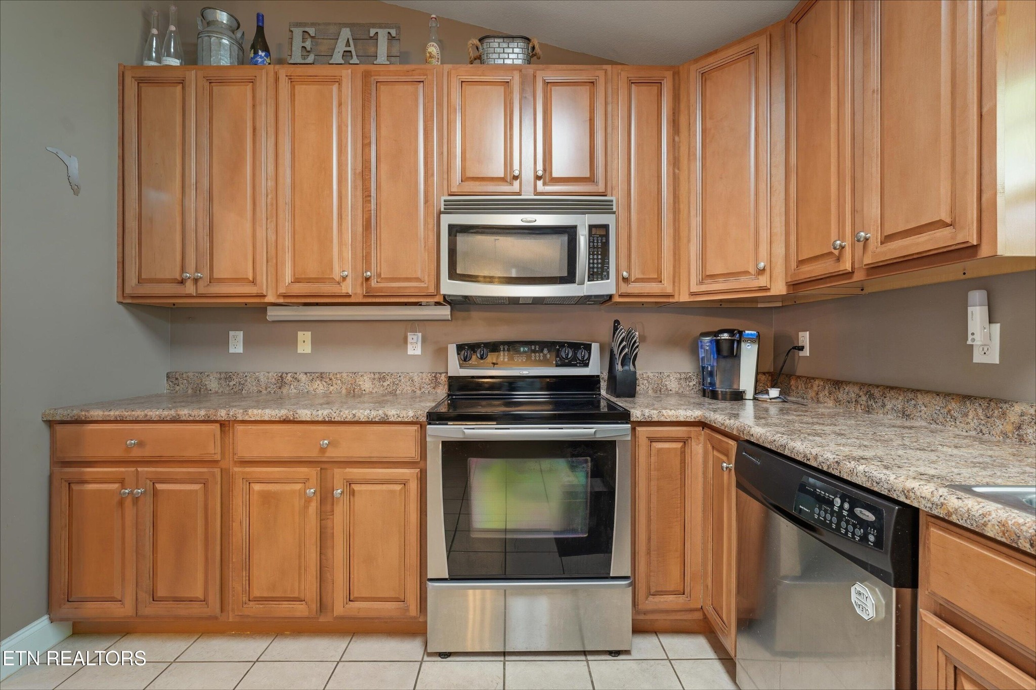 4094 Mountain Vista Rd Property Photo 17