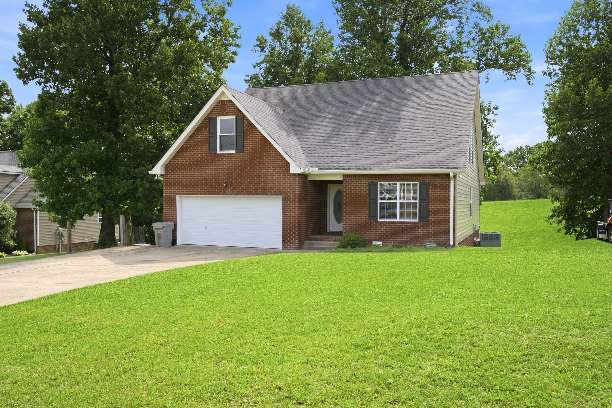 1208 Jason Cir Property Photo 1