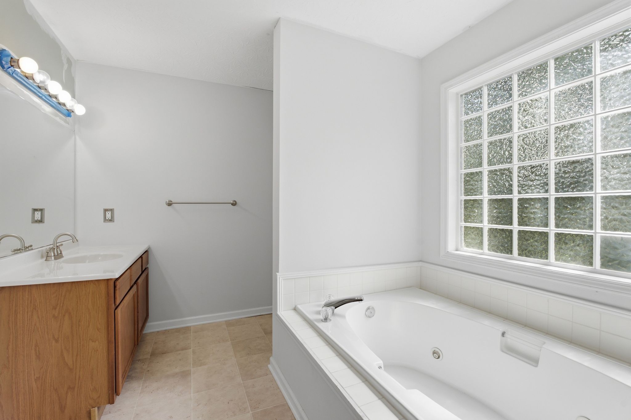 1208 Jason Cir Property Photo 24