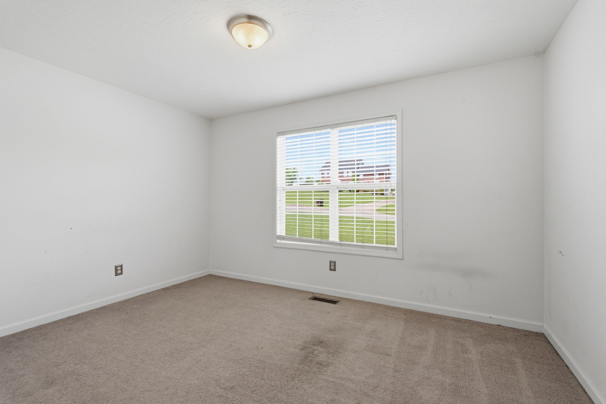1208 Jason Cir Property Photo 26