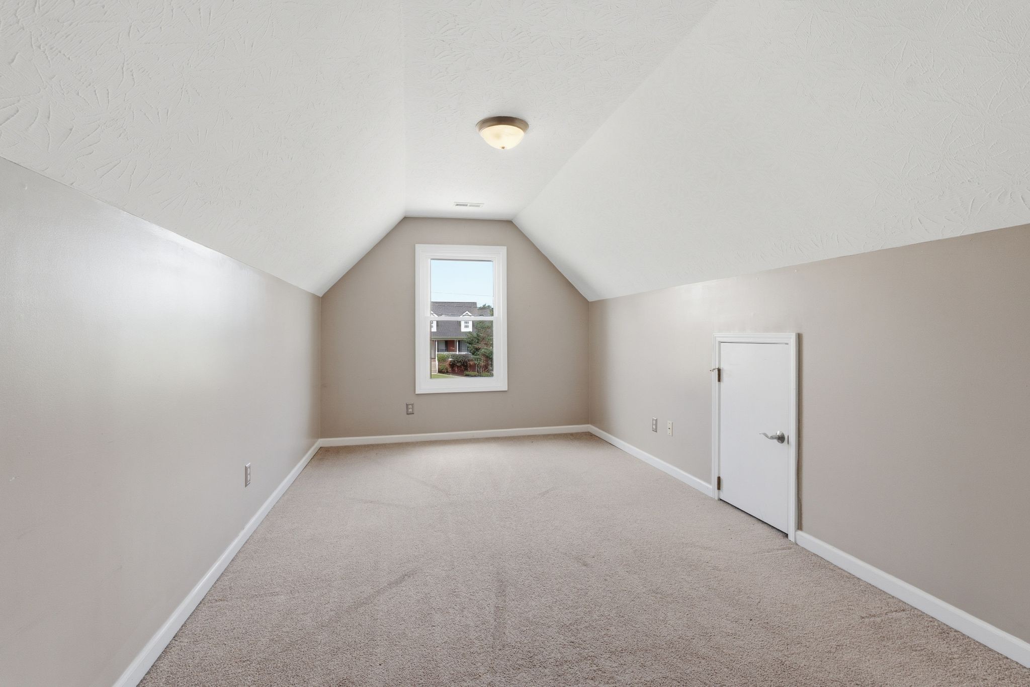 1208 Jason Cir Property Photo 35